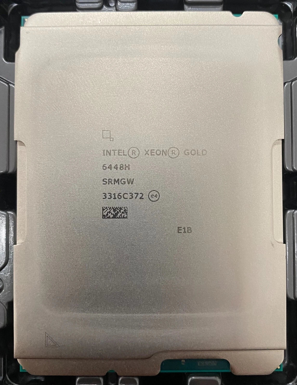 Intel® Xeon® Gold 6448H Processor - 32 Cores, 2.40 GHz Base Frequency, 60MB Cache